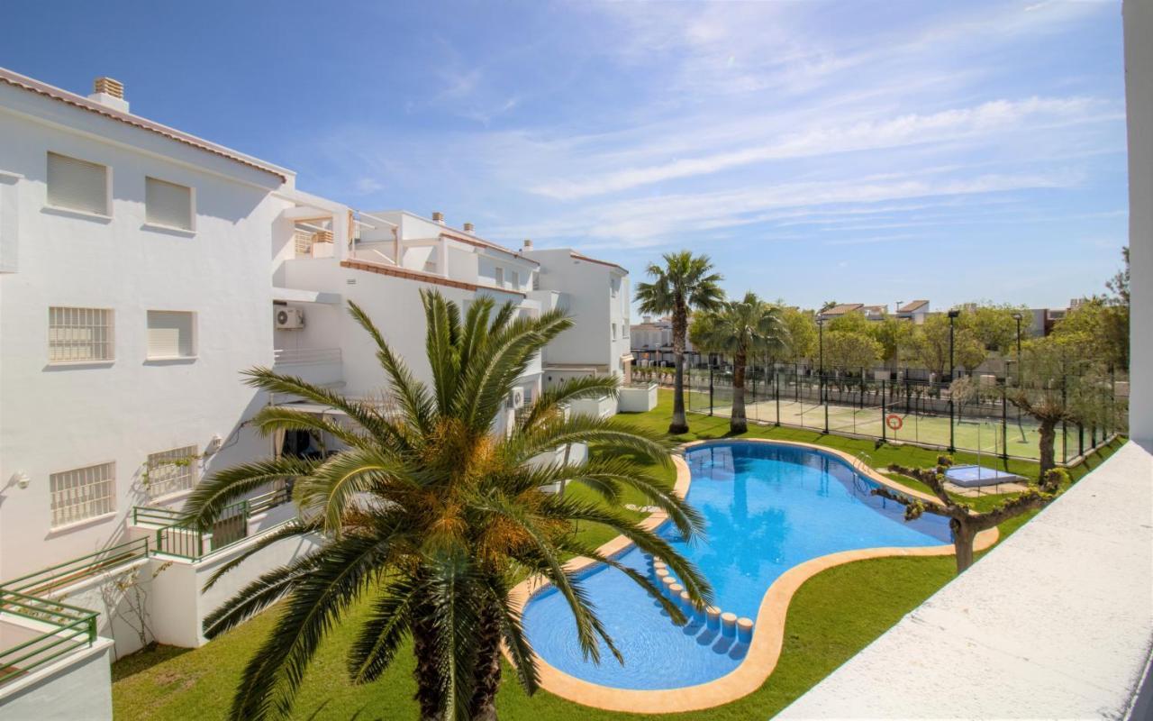 Urbanizacion Familiar Las Brisas 35 Terraza Y Piscina Albert Villas Alcoceber Exterior photo